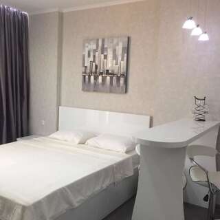 Апарт-отели Batumi-Volna Батуми Апартаменты-студио с видом на море-6